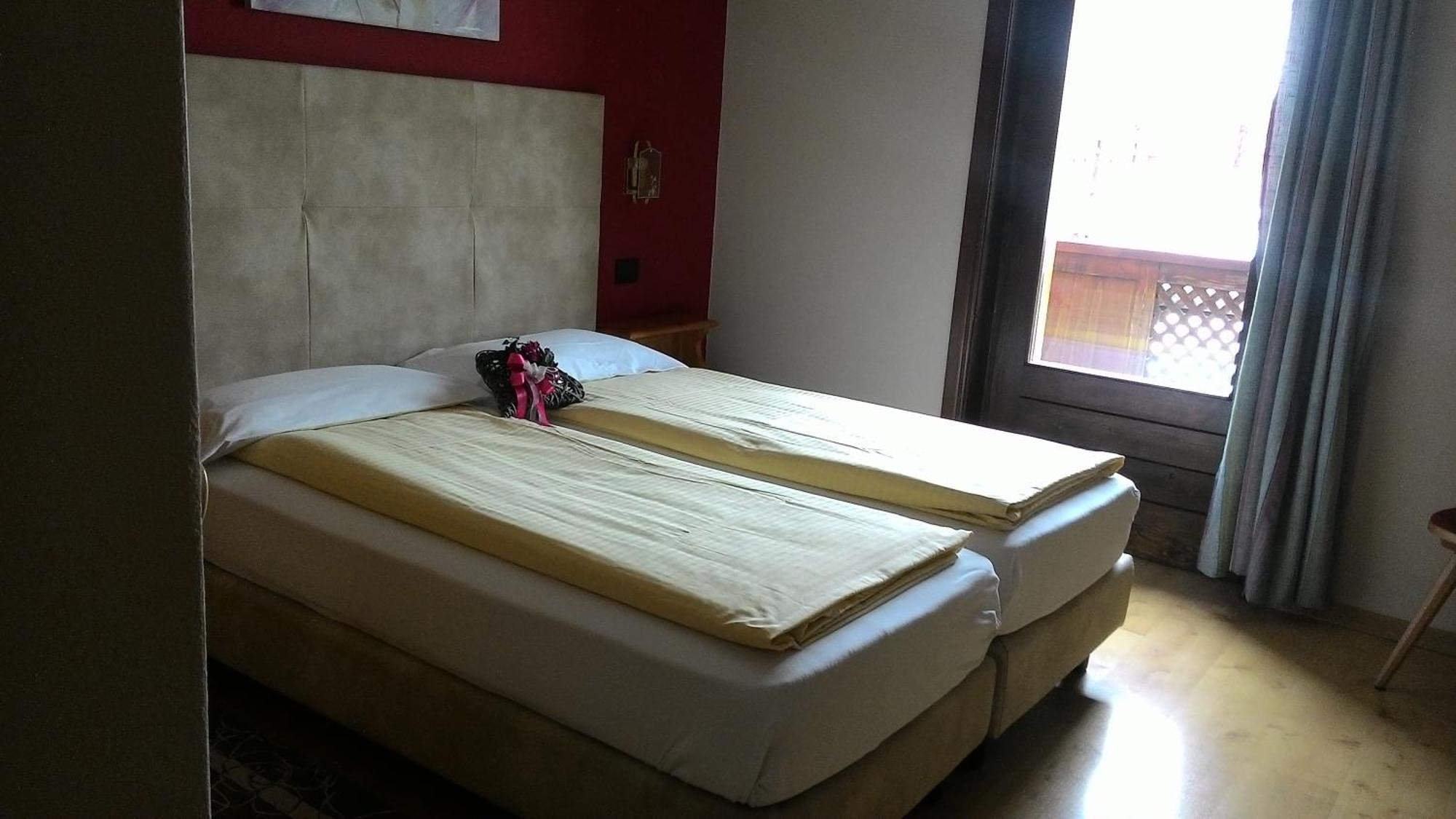 Hotel Adele Ливиньо Экстерьер фото