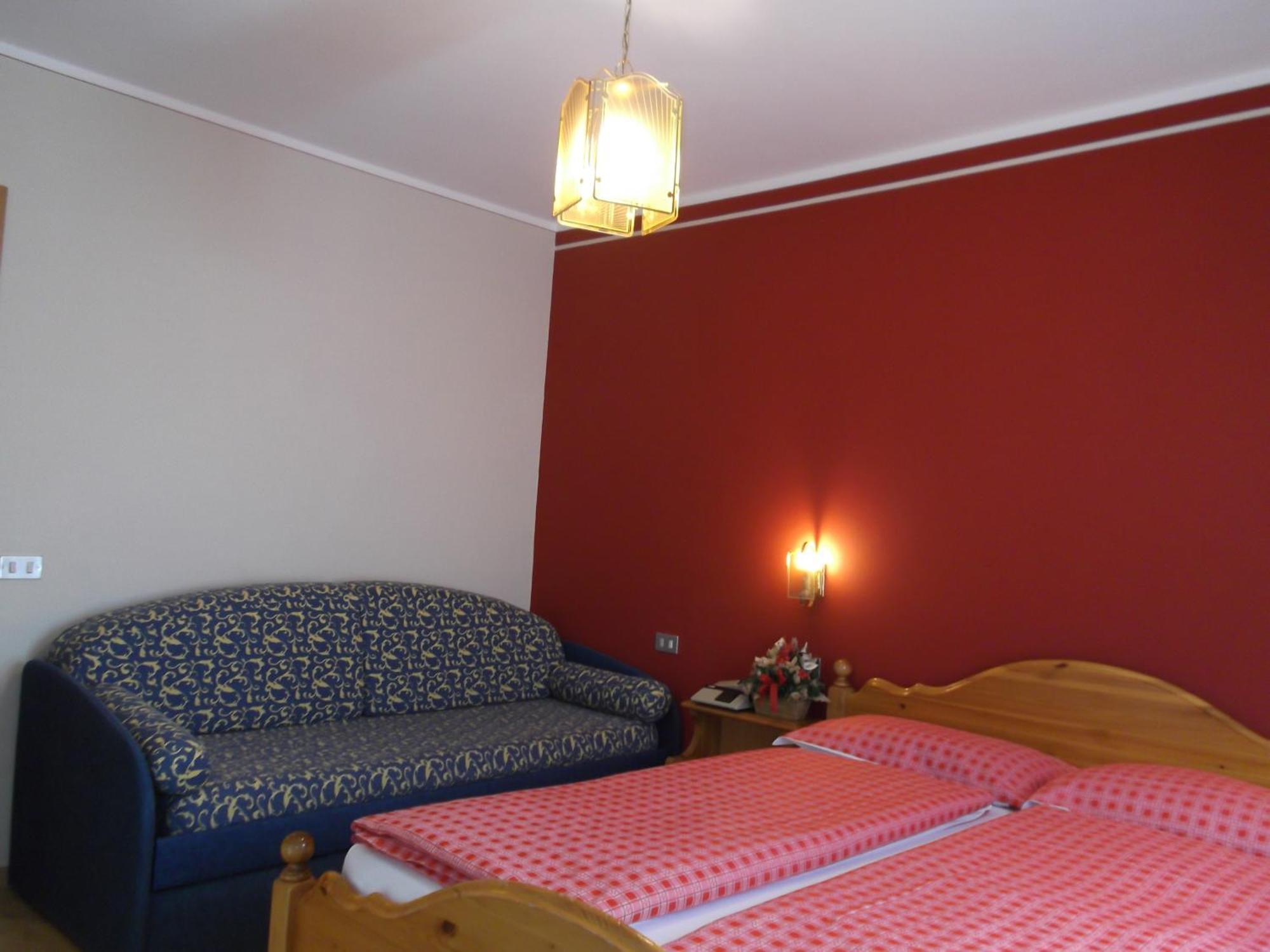 Hotel Adele Ливиньо Номер фото
