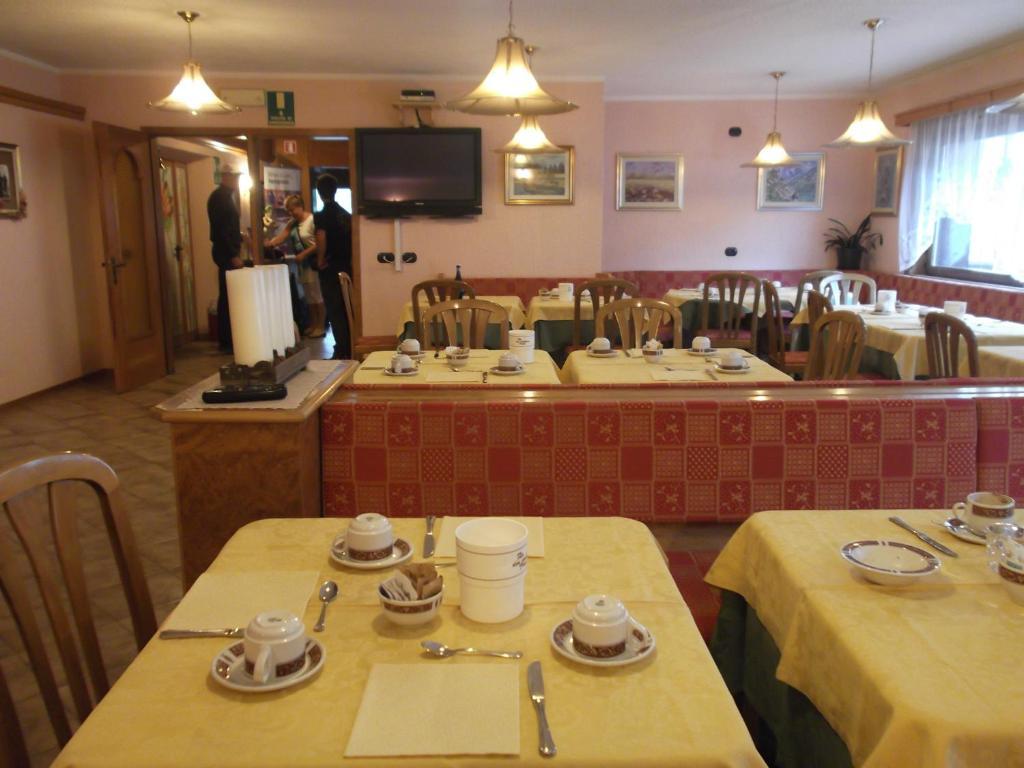 Hotel Adele Ливиньо Экстерьер фото
